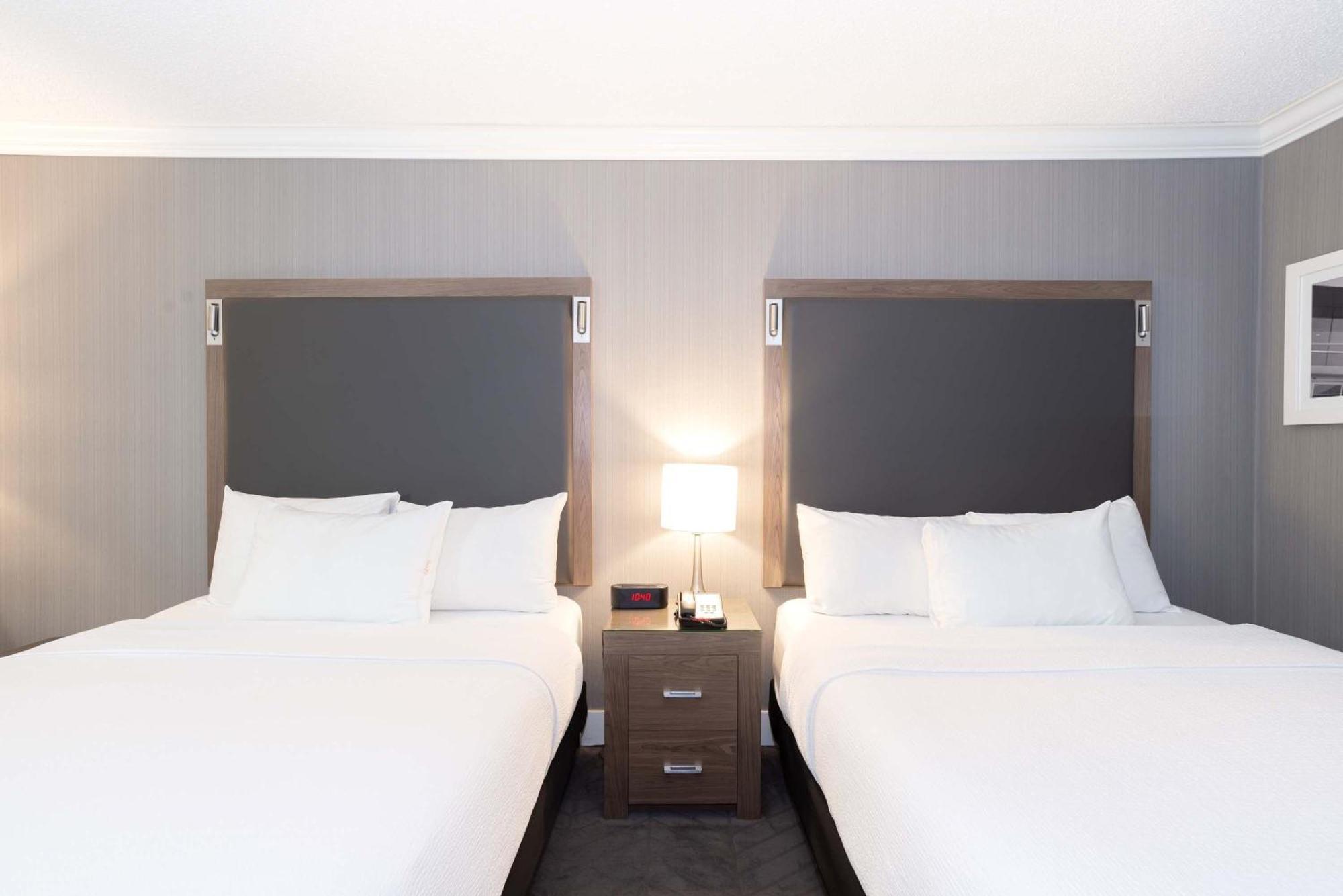 Sandman Signature Lethbridge Lodge Extérieur photo